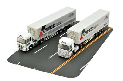 TOMYTEC Die Anhängersammlung Trecolle Vantech Flügeltrailer Set von 2 Diorama-Zubehör 334194