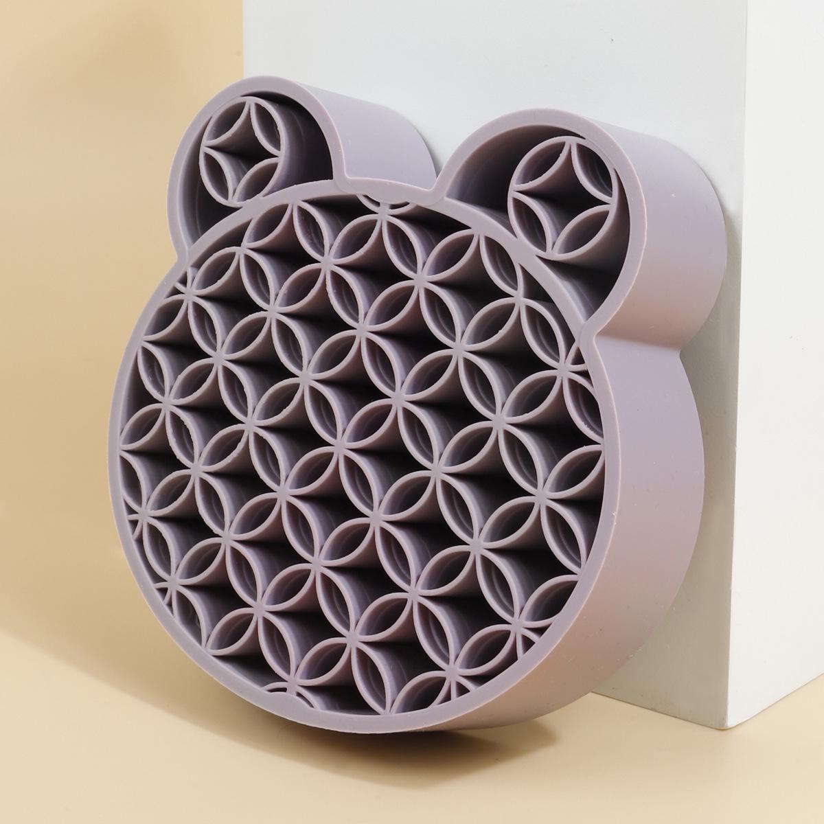 

Силиконовая стойка для чистки и сушки кистей для макияжа Микки - Интегрированное хранилище и демонстрация косметических инструментов светло-фиолетовый