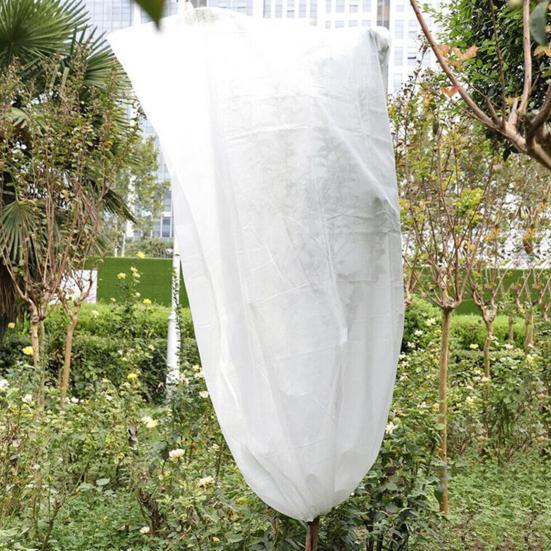 Winter Plant Cover Breathable Freeze Protection Pouch Reusable Frost Blanket with Zipper Drawstring for Outdoor Potted Plants Shrub