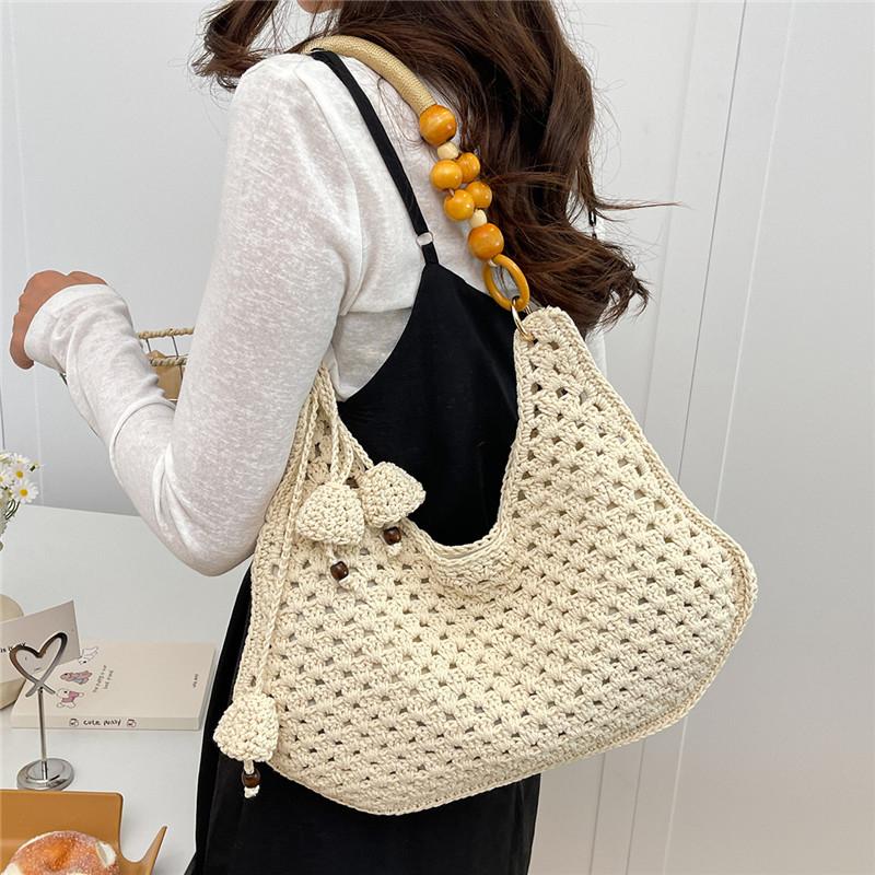Summer Large Capacity Vacation Handbag Bohemian Hollow Out Tassel Beach Shoulder Bag Sweet Solid Straw Woven Tote Bag for Women