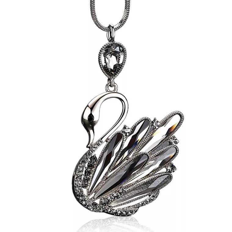 OL Style Fashionable and Elegant Swan Sweater Chain Female Long Necklace Luxury Shining Hanging Chain Versatile Temperament Accessories