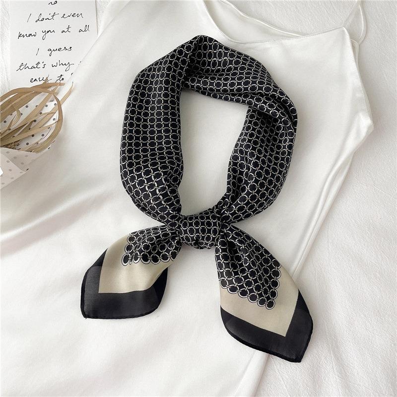 68cm Simple Polka Dot Printed Scarf Women's Four-season Simulated Silk Scarfs Fashion Versatile Scarf Headscarf Shawl