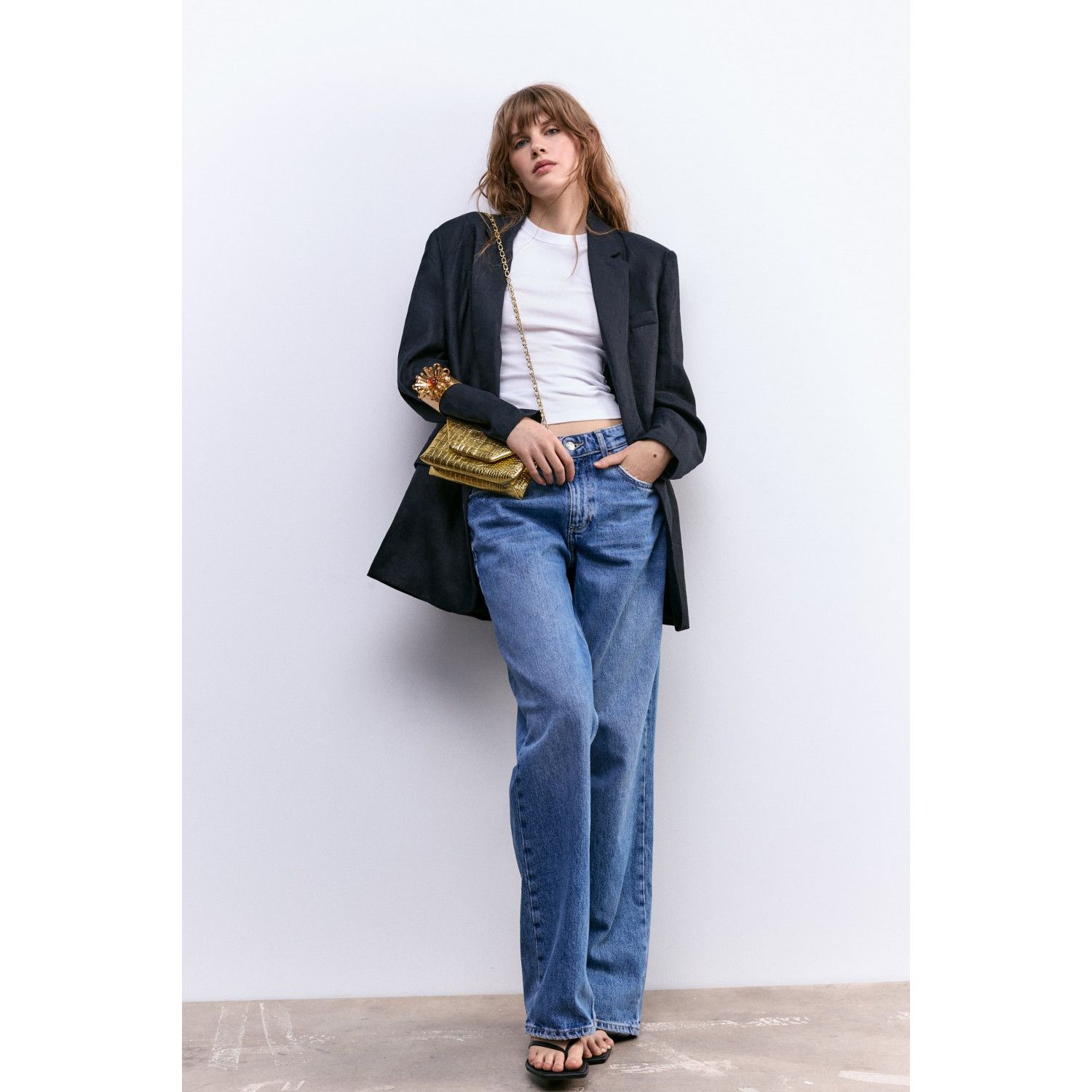 

METALLIC CROSSBODY CLUTCH