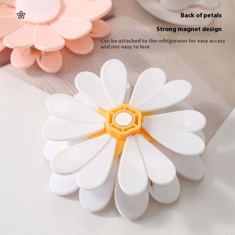 Flower Magnetic Clip Creative Kitchen Gadget Multifunctional Snack Sealer Food Storage Unique Petal Clip Cute Home Fridge Magnet
