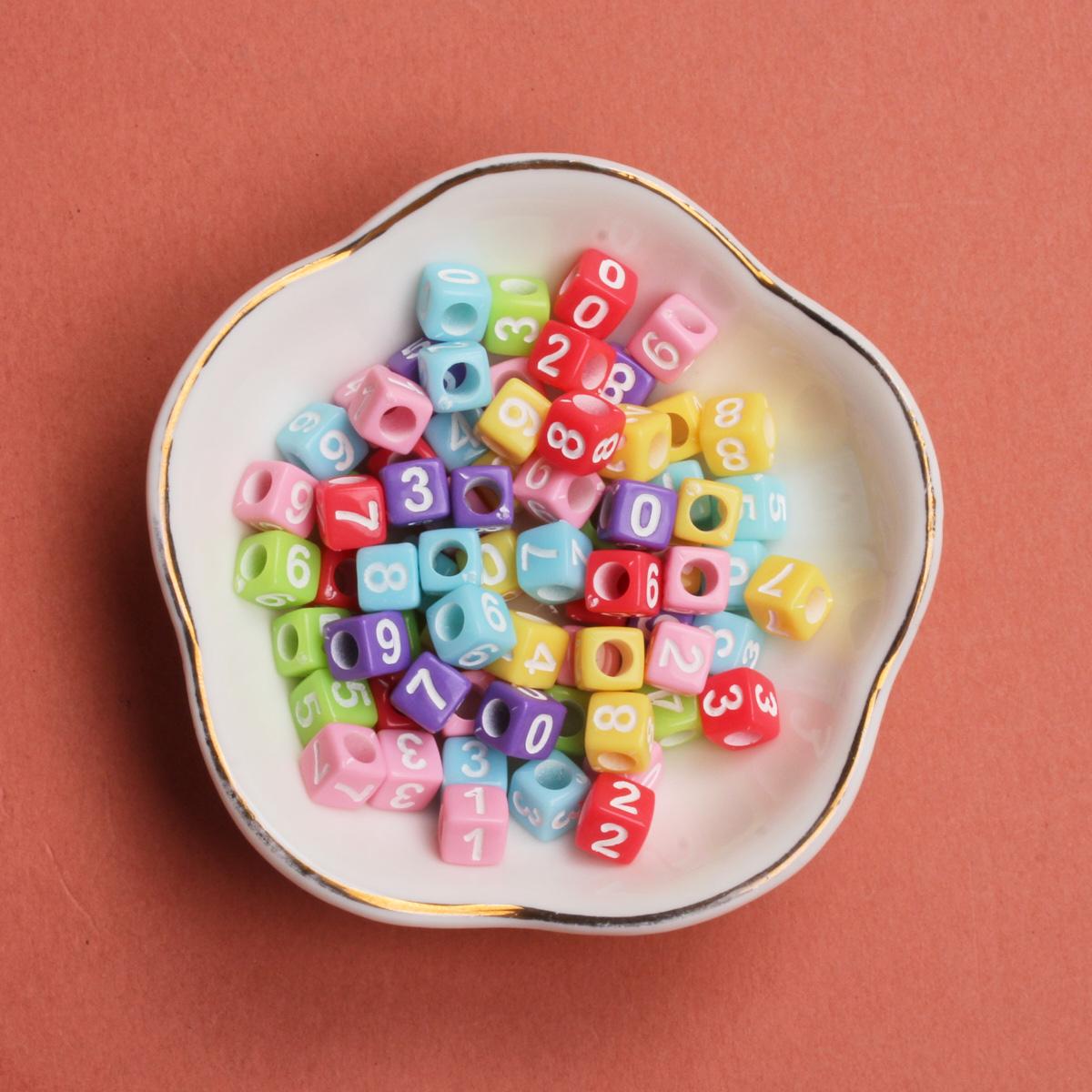 

40 шт. 5,5 мм разноцветные акриловые кубические квадратные бусины с цифрами для браслета, ожерелья, изготовления ювелирных изделий, модные аксессуары ручной работы из бисера