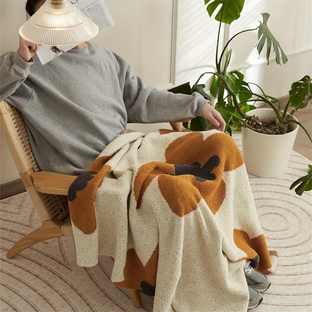 Soft Nordic Ins Style Sunflower Flannel Knit Blanket for Couch Nap Office AC Lightweight Single-Size Brushed Throw with Tassels