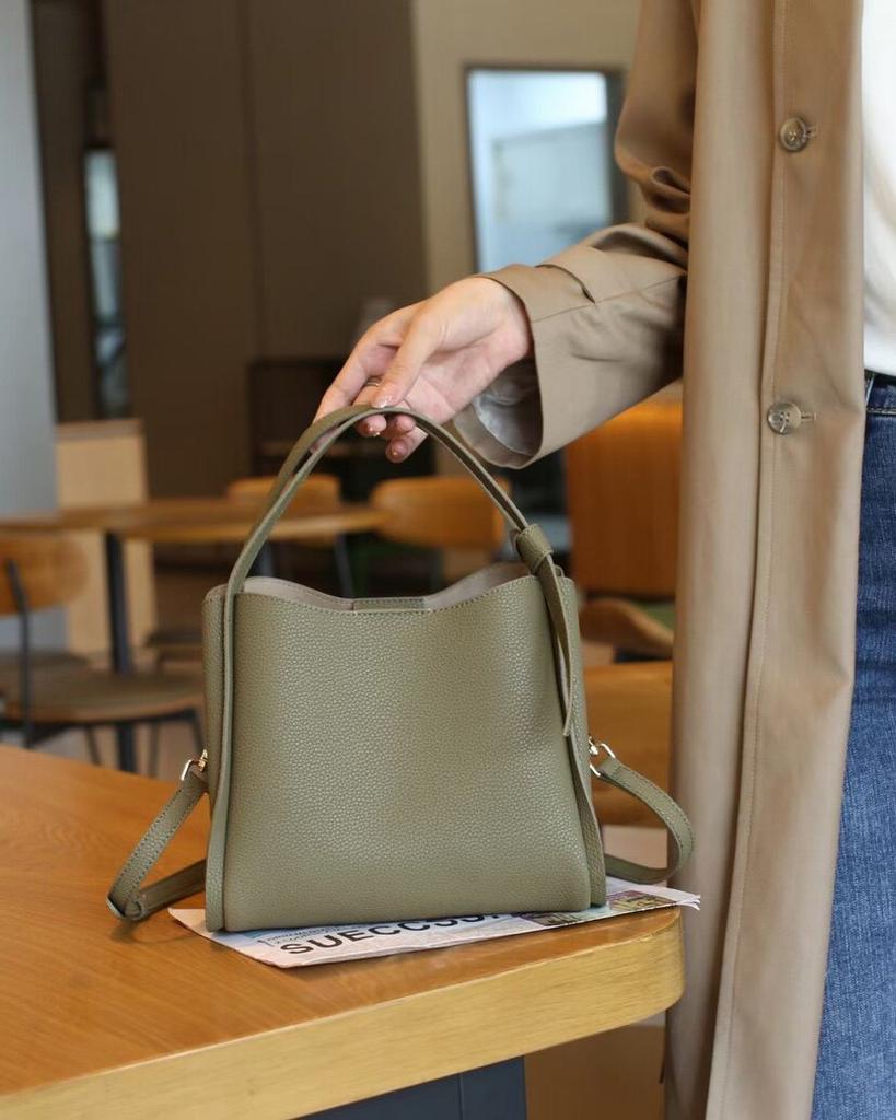 Women's Bucket Bag 2026 New Style, Top Layer Cowhide, Large Capacity, Basket Bag, Shoulder Bag, Crossbody Bag