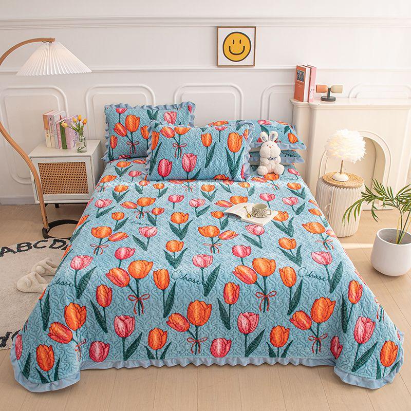 Milk Velvet Crystal Velvet Bed Cover Mattress Cover Blanket Kang Cover Warm Plus Velvet Blanket Quilted Bed Sheet Thickened Three-piece Set