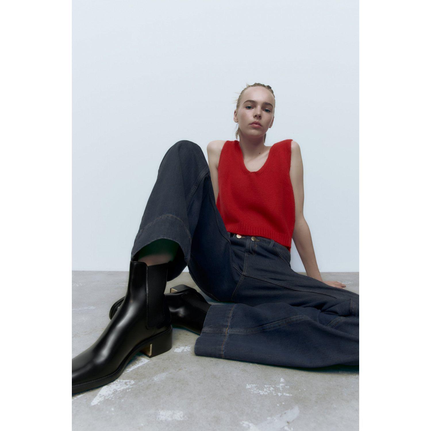 

METALLIC BLOCK HEEL ANKLE BOOTS