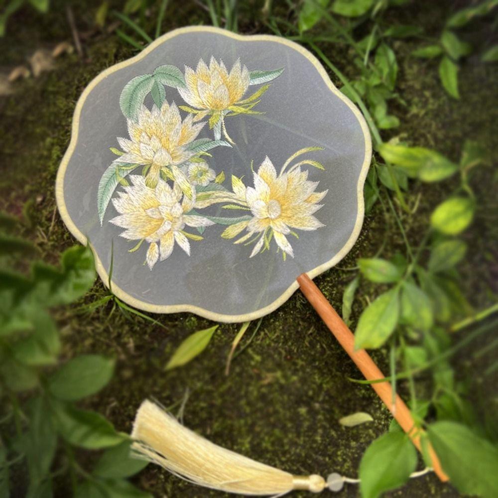Ancient Chinese Style Chinese Style Fan Handheld Tassels Embroidery Fan with Pendant Floral Pattern Silk Fan Chinese Wedding