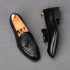 Fashion New Men's Pointed Tassels Slip On Business Flats Shoes Male Designer Loafers Homecoming Wedding Dress Footwear