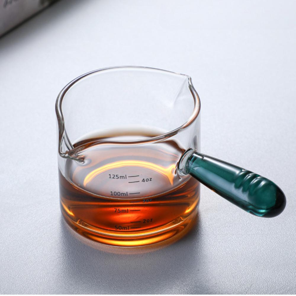 

Мерная кружка для кофе из боросиликатного стекла 60 мл/125 мл со шкалой, два носика, термостойкая, для приготовления эспрессо для чая с молоком 60ml светло-зеленый