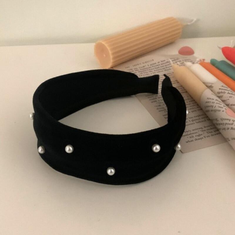 Wide velvet headband with pearl points for daily wear 3cm wide