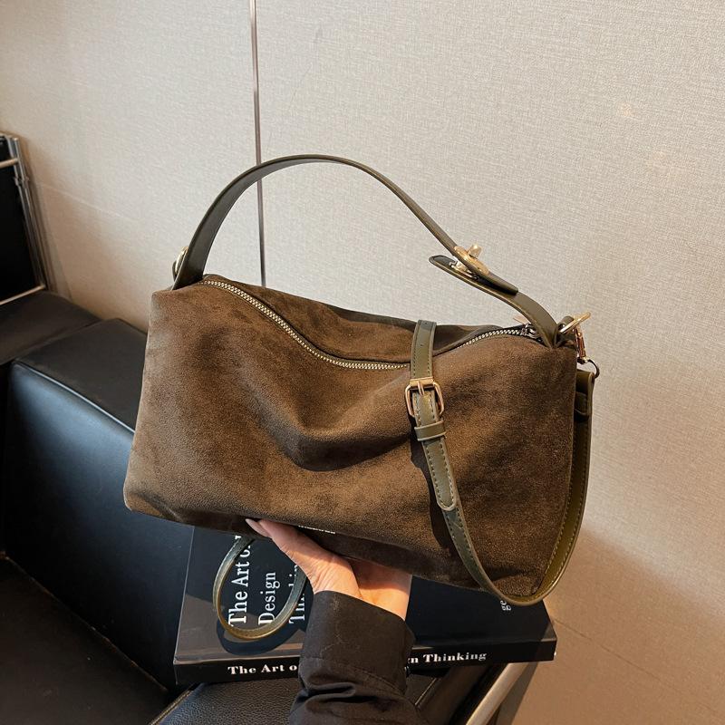 This Year's Popular Suede Retro Bag Women's Large Capacity 2025 New Trendy Messenger Bag Casual Commuter Pillow Bag