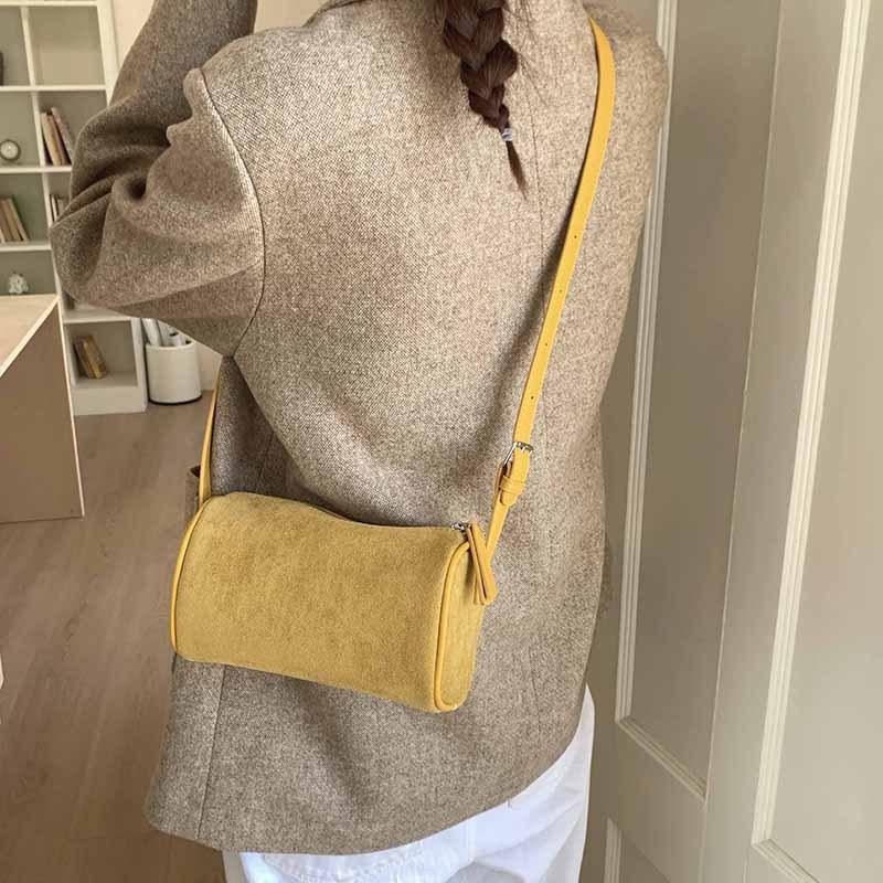 Retro matte cylinder bag women's new versatile shoulder messenger bag niche design pillow bag