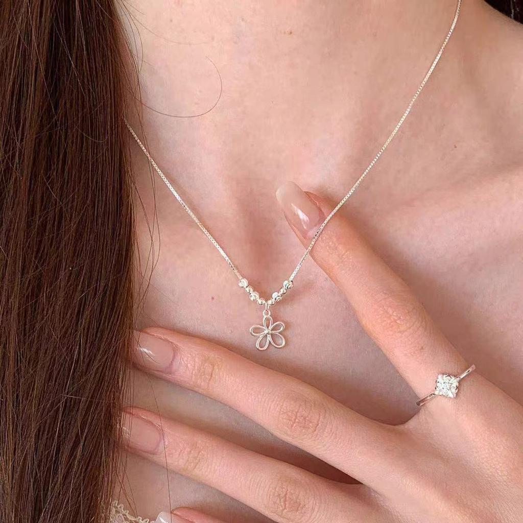 Cool Silver Flower Beaded Necklace, Simple and Versatile Fashion Collarbone Chain, Spring and Summer High-end Sweet Neck Chain