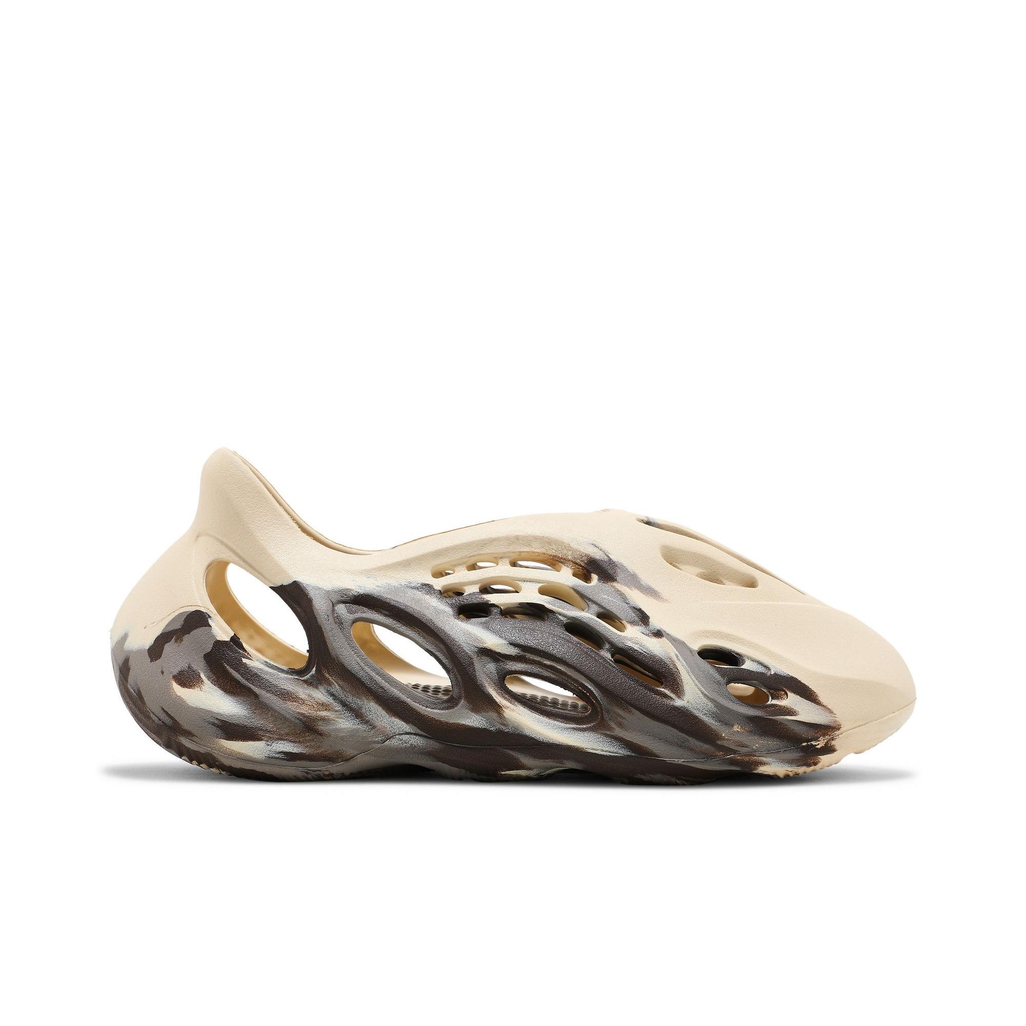 Adidas Yeezy Foam Runner `MX Cream