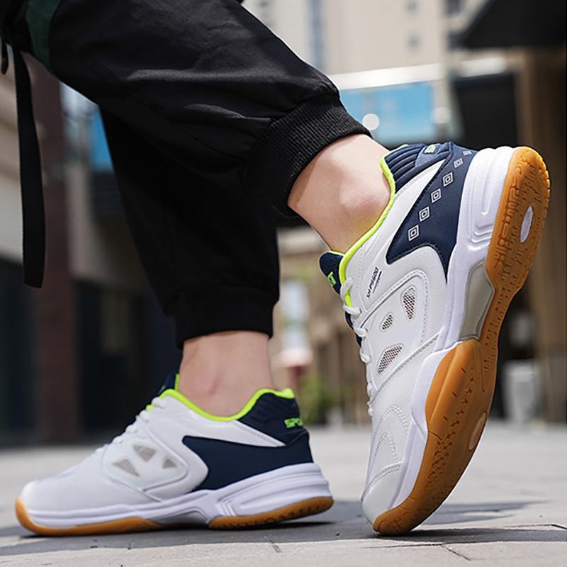 Big Size 47 48 Mens Badminton Sneakers Wide Pickleball Shoes Tennis Shoes Full Court Tennis Sneakers with Arch Support