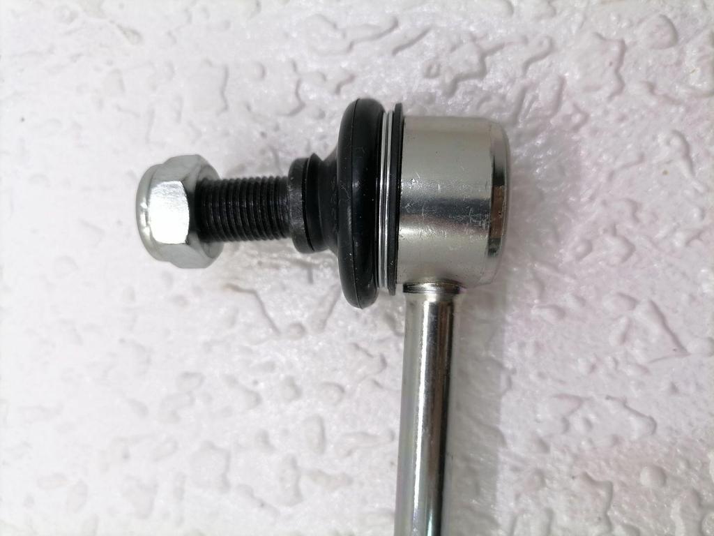 In Stock: Rear Axle Stabilizer Bar Ball Joint for Volkswagen Golf - Part Numbers 2K0505465B, 2K5 505 465 A