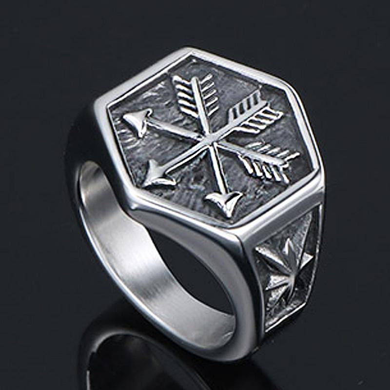 Vintage Wikinger Pfeil Ring für Männer Edelstahl Siegelring Cooler Männlicher Punk Biker Ring Bestes Geschenk für Ihn