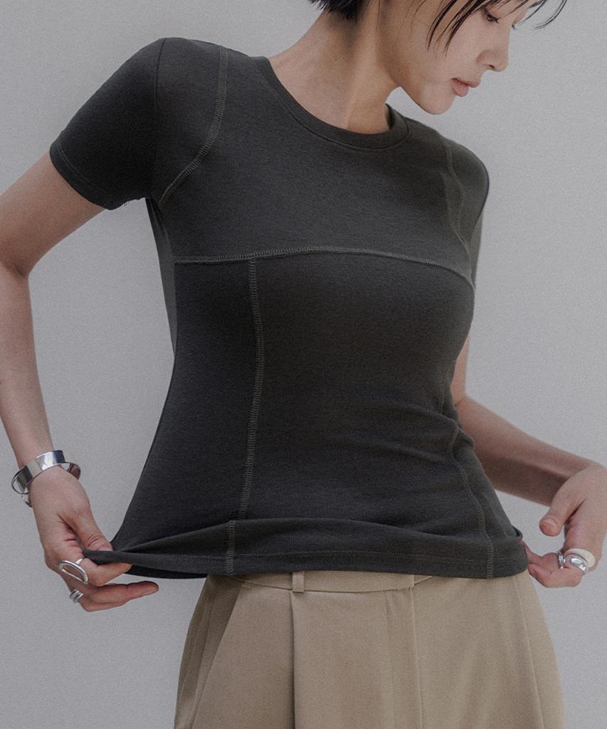 Memua Balance Up Line Half T-Shirt