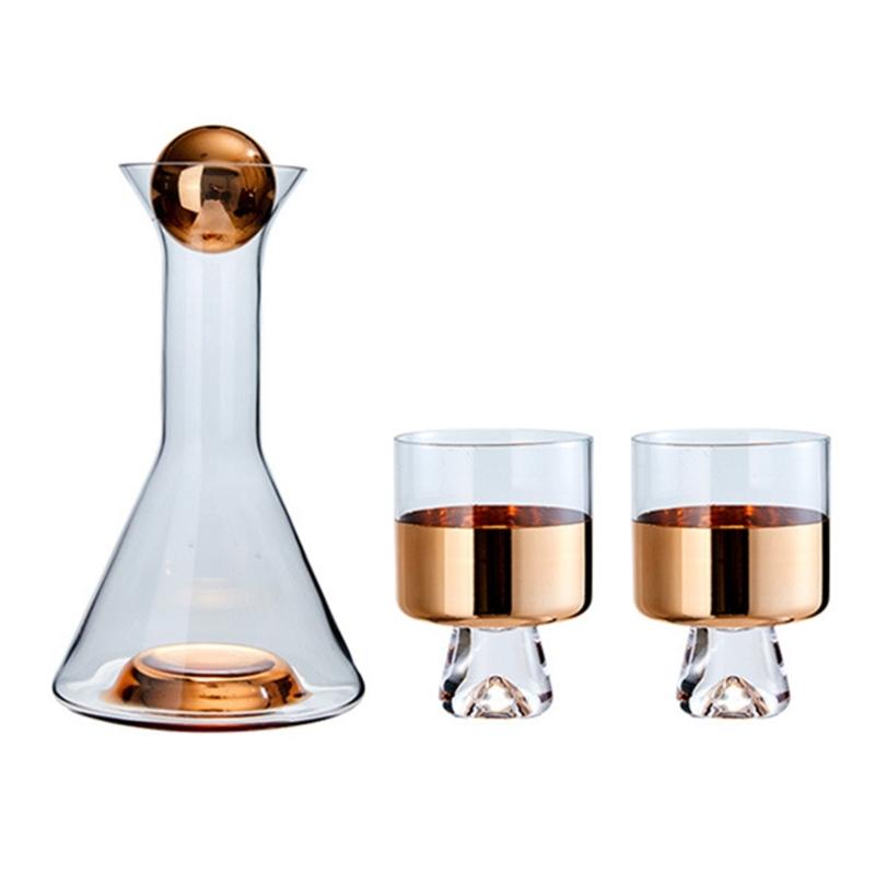 

Large Amber Tinted Glass Beverage Dispenser With Ergonomic Handle 1.5L Capacity Suitable For Hot Cold Drink And Dishwasher Safe рожевий колір золота