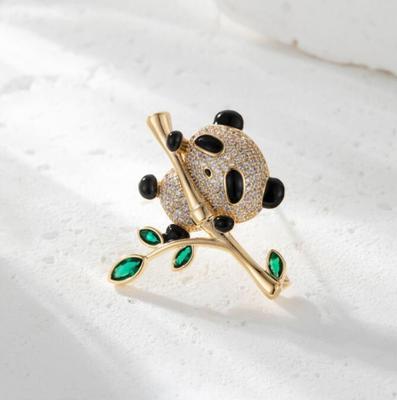 Elegant Cute Animal Panda Brooch Pins for Women Crystal Bamboo Enamel Fashion Jewelry Badge Clothing Accessories Gifts