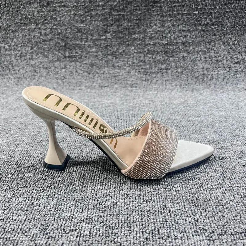 High Heels Strass-Slipper für spitze Zehen Sexy Kristall-Slipper Damen Luxus-Designer Partykleid Sandalen Zapatillas Mujer