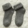 Dicke, aufgebürstete Plüsch-Wintersocken für Damen - Große Größe, Warme Ski- und Bodensocken, Geeignet für jedes Wetter, Gemütliche Schlafsocken