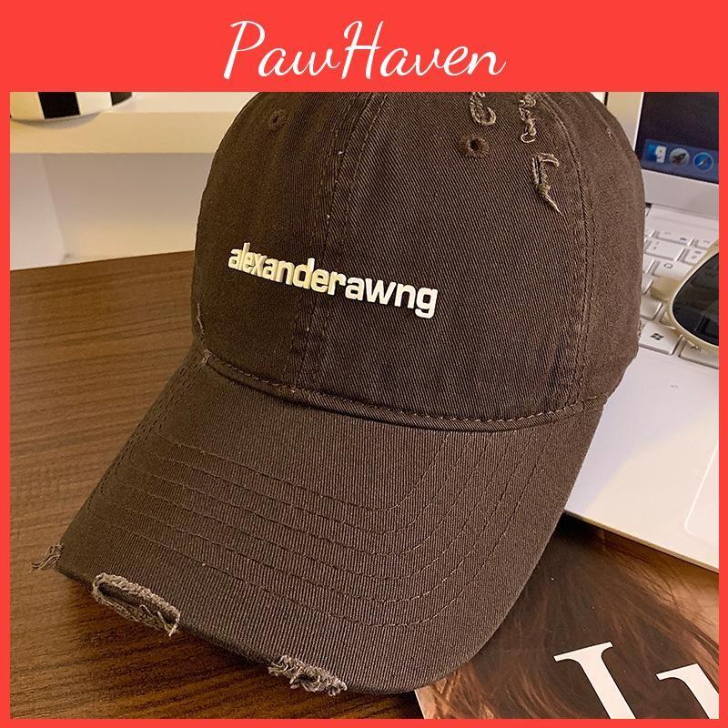 Adjustable Baseball Cap For Adults With Distressed Look For Wear Seasonal
