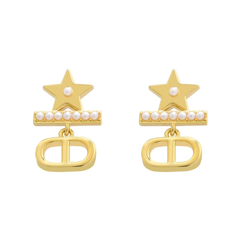 2026 New Trend Five-Pointed Star Pearl Stud Earrings Elegant D-Shape Link Dangle Earrings for Women Fashion Commute Jewelry