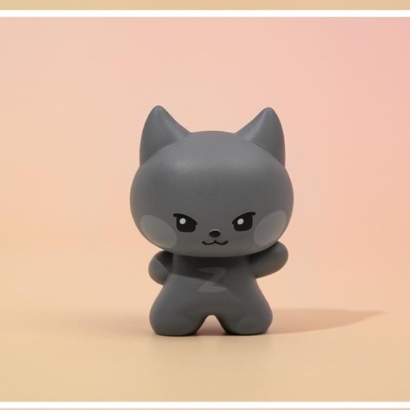 

(zeroni МОНИТОР ФИГУРКА) ZB1 (НУЛЕВАЯ БАЗОВАЯ) ОФИЦИАЛЬНЫЙ МД woongnini