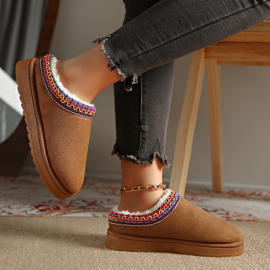 Winter 2024 new velvet thick-soled one-pedal snow cotton shoes casual large-size women's shoes