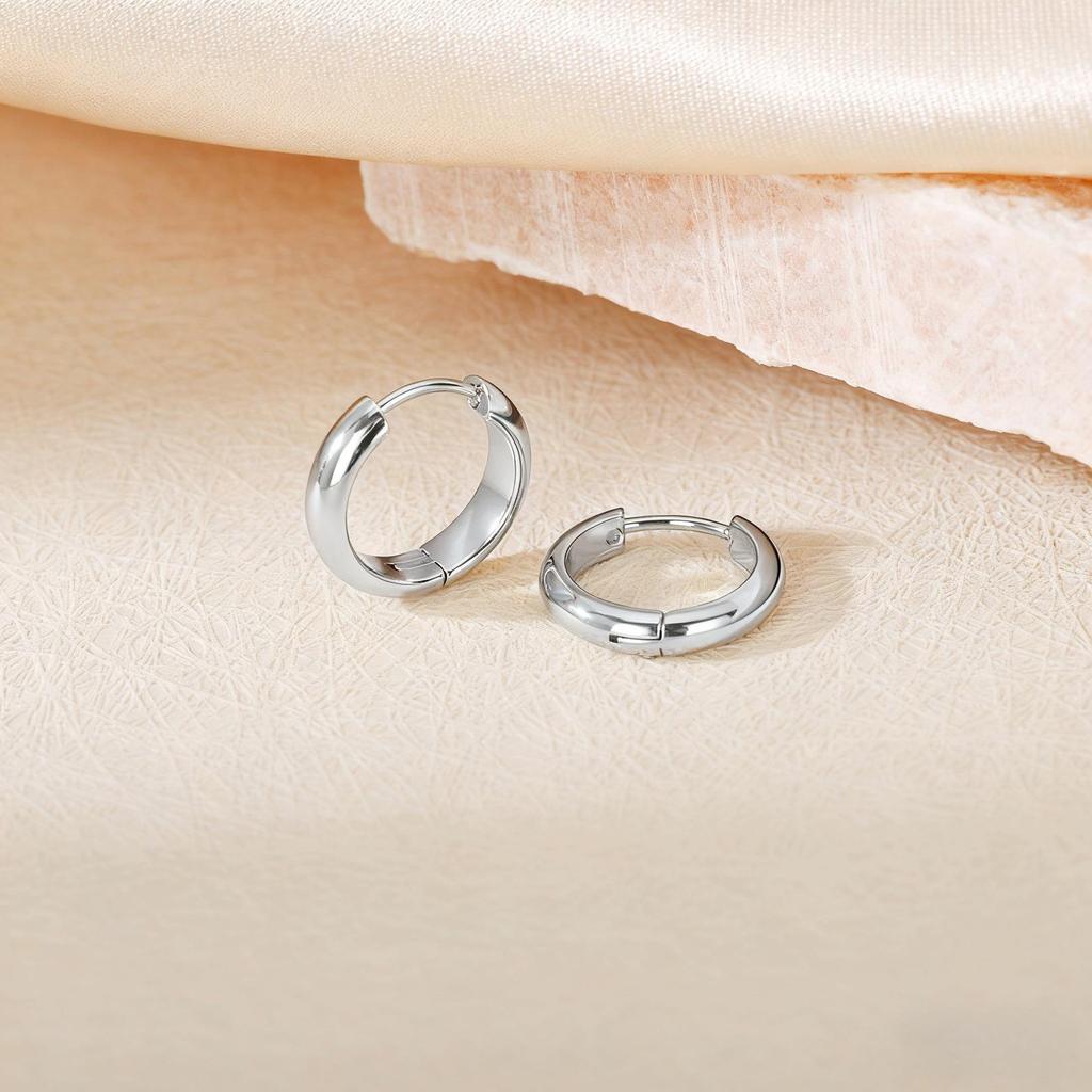 Orecchini semplici in acciaio al titanio in stile coreano: Gioielli Trendy, Unici e alla Moda.