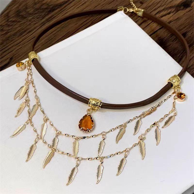 Maillard style leather chain water drop fringed necklace sweet cool niche double-layer collarbone chain female choker neck chain tide