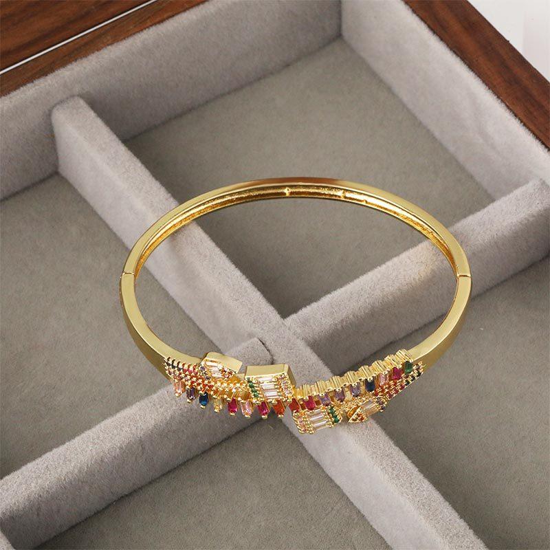Fashionable Women's Bracelet Stone Versatile Buckle Bracelet