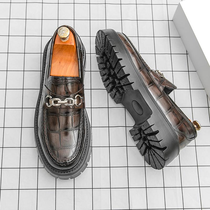 New Outdoor Men's Fashion Loafers Luxury Men Dress Shoes All-match Mens Slip On Footwear Business Moccasins All-match Male Flats