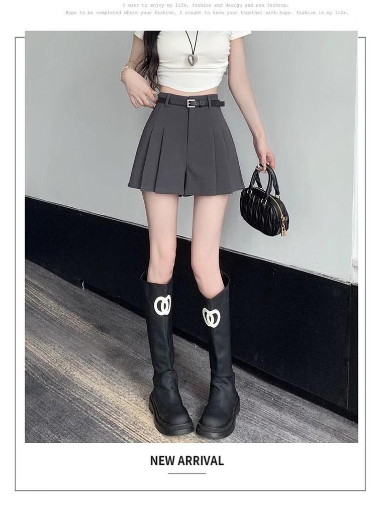 Women's Gray High-Waist Pleated Shorts: Spring/Summer 2024 Fashion, Loose Fit, Slimming Wide-Leg Design
