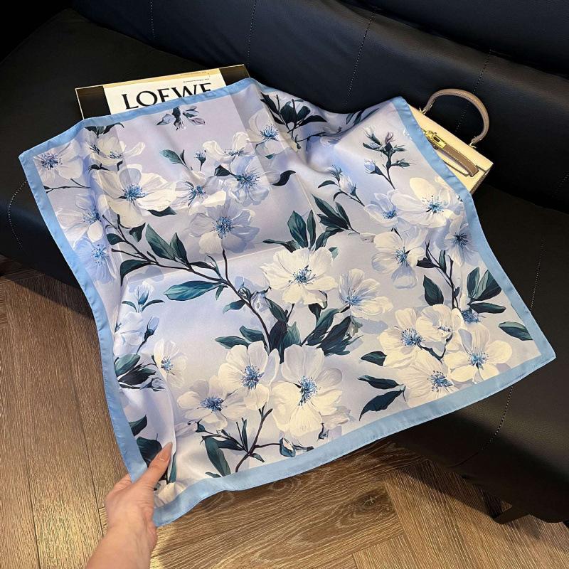 Fashion Black and White Printing Temperament Square Scarf Imitation Silk Korean Version Decorative Scarf Scarf Professional Decorative Shawl Silk Scar