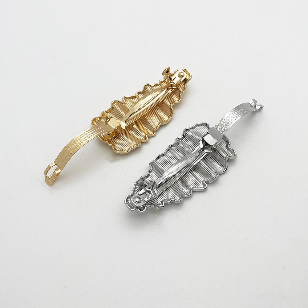 High-Quality Pleated Alloy Geometric Hair Clip - Irregular Shape Hair Accessory