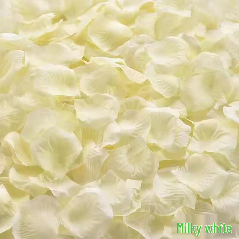 No-Rub Rose Petals for Weddings, Proposals, and Decorations