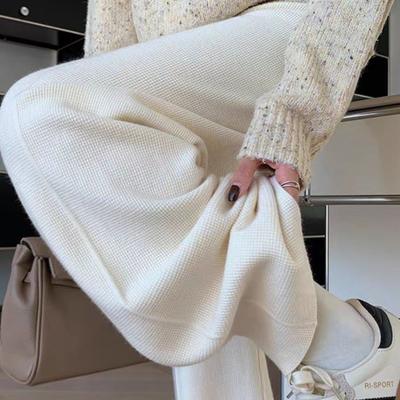 Faldas y pantalones para mujeres – Pantalones y bermudas