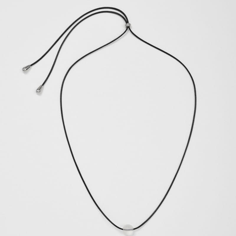 Taeseoul Tide Ball Necklace (White)