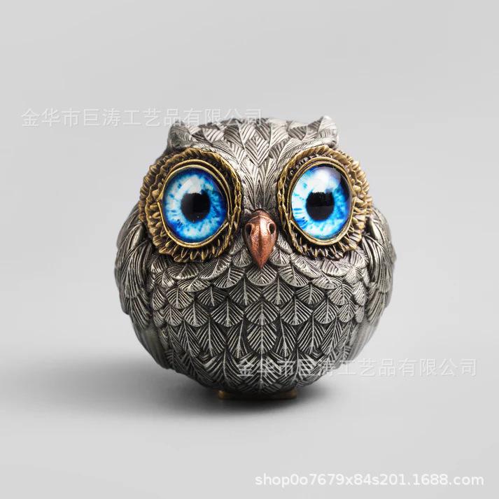 Three Super Cute Big-eyed Owl Figurines with Different Eye Colors, Perfect for Adding the Finishing Touch To Home Green Plant