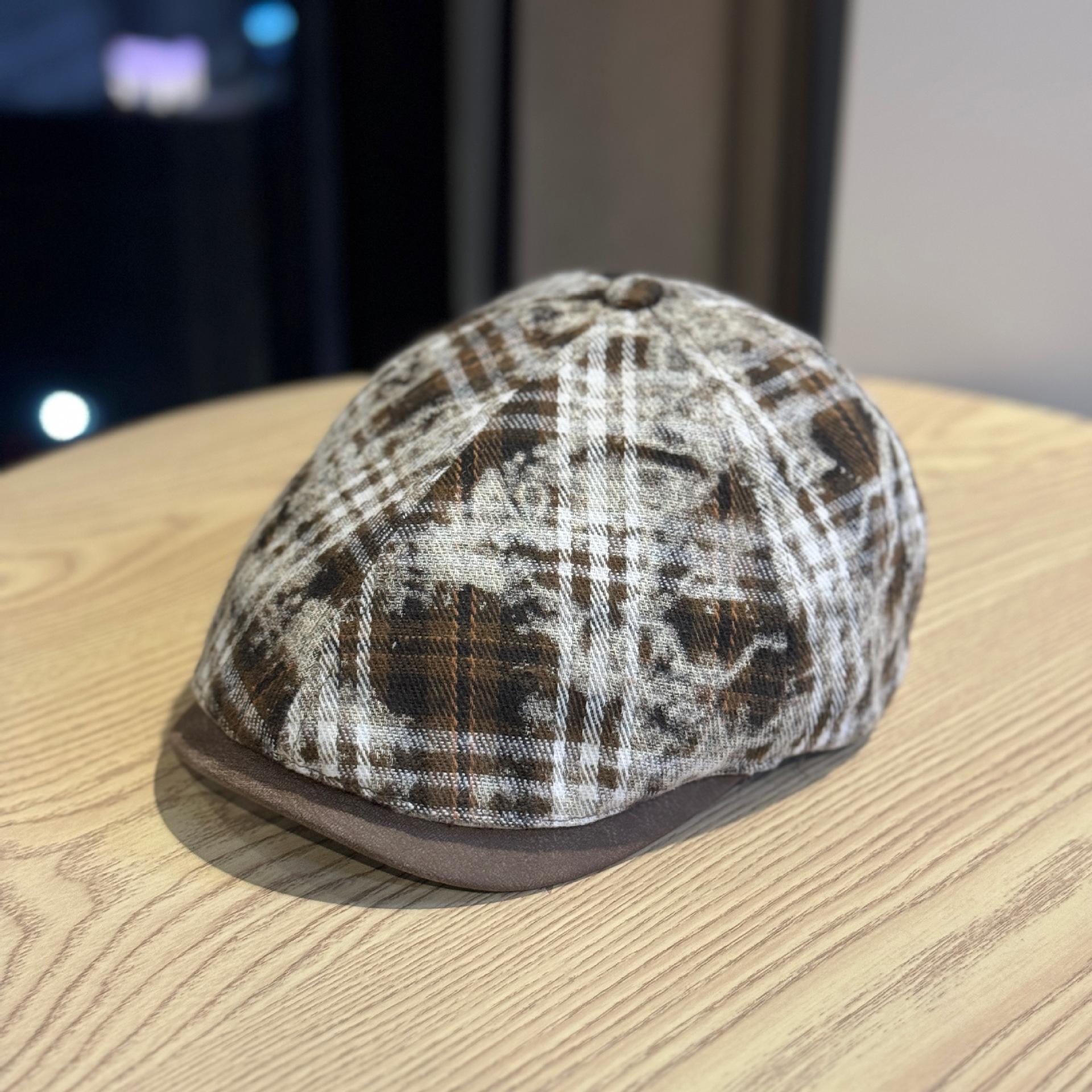 

New Hot Girl Tie-dye Forward Hat Retro Reverse Wearing Short Brim Duck Cap To Show Face Little Versatile Newsboy Painter Hat for Women Adjustable