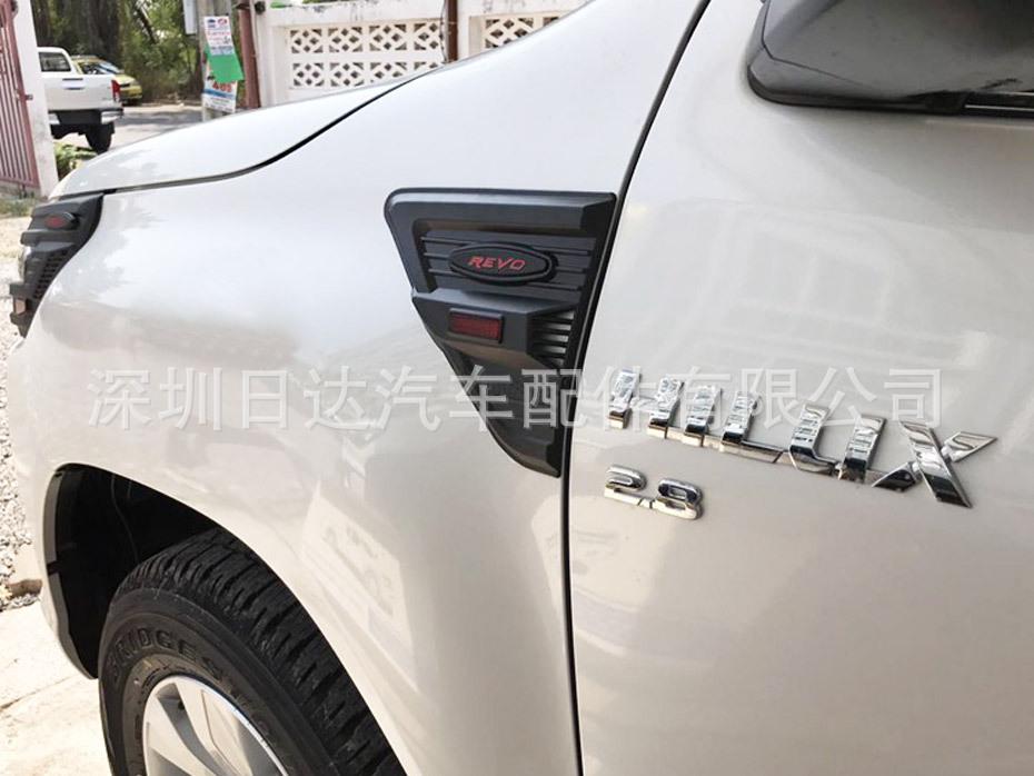 Toyota Hilux 2021+ Low-Spec REVO Full Set Matte Black Handle & Lampshade Kit