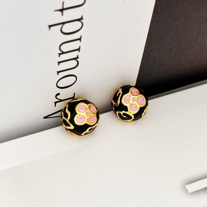 

Fashion Commuter Drip Glaze Engraved Hemisphere Stud Earrings High Sense Temperament Exquisite Earrings Women чорний