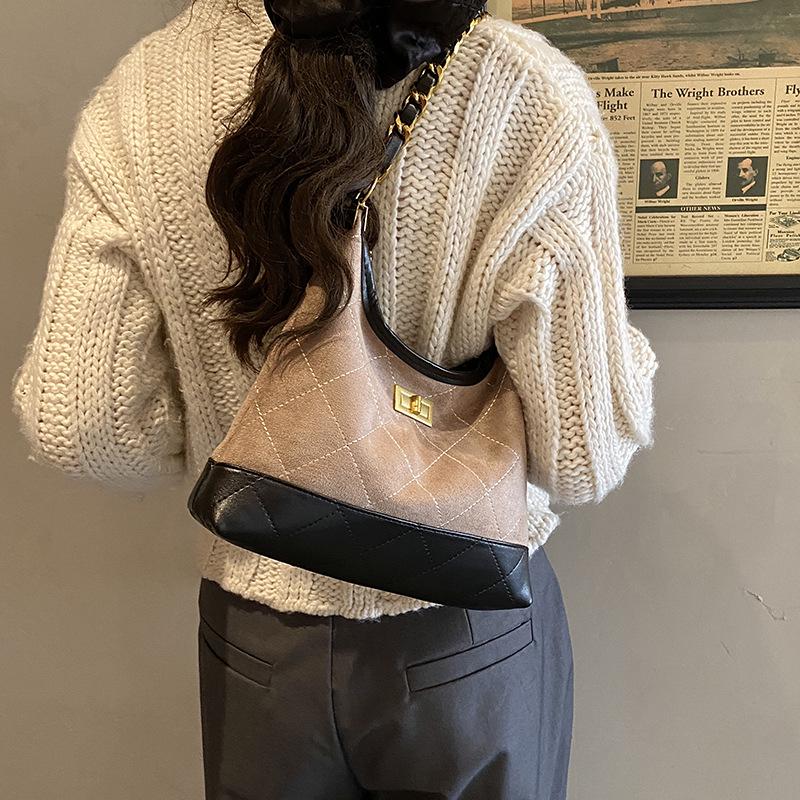 Women's 2025 High-End Retro Versatile Crossbody Shoulder Bag - European & American Fashion Dumpling Design