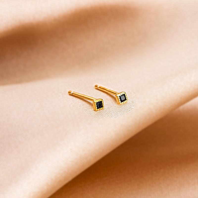 

Серьги-кубы из серебра 925 пробы — элегантный тренд 2023 года для проколотых ушей, высококачественный минималистичный дизайн для женщин S925 Silver чёрный/алмаз