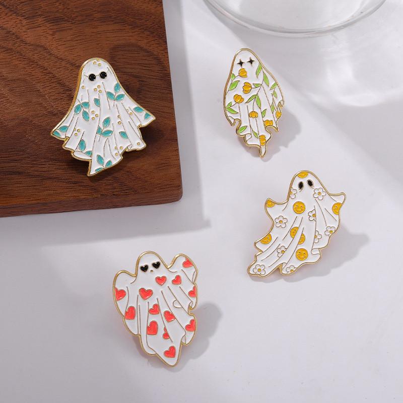 Stylish Haunting White Ghost Brooch Elegant Badge For Men And Women Accessories Clothing